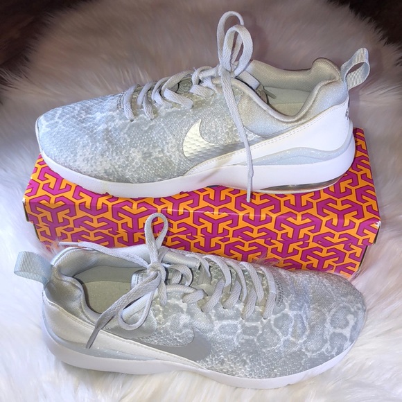 nike air max siren snake print